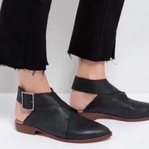 Free People Black  Leather Bryce Wrap Flat Women's Shoes 39